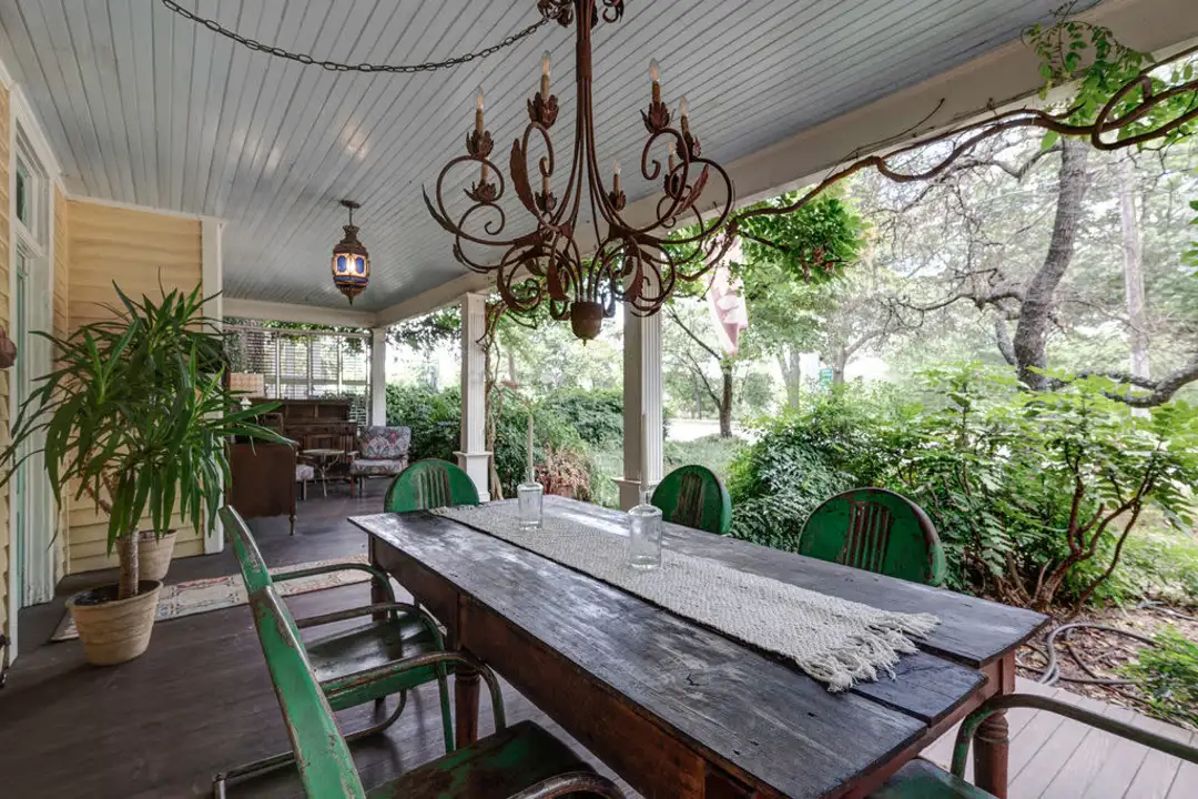 Front patio at the historic Victorian home for Service @ Seven The Fall Feast